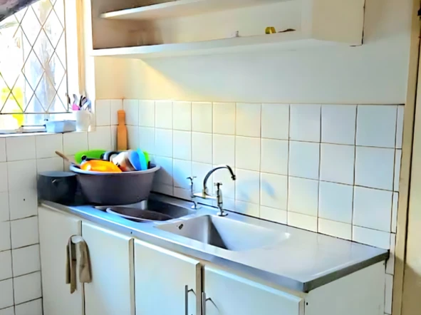 2 Bedroom Garden Flat