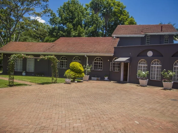 2 Unit Townhouse Complex