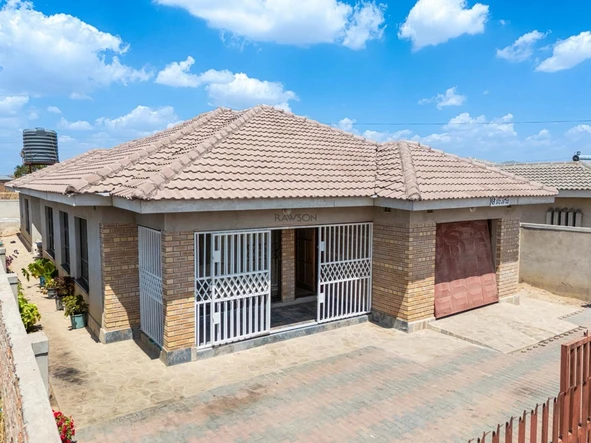 4 Bedroom House
