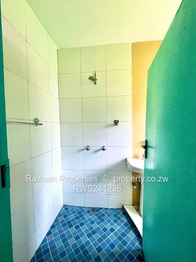 Very serious seller (Sole Mandate)