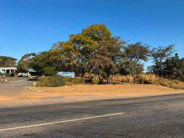 Commercial & Industrial Land