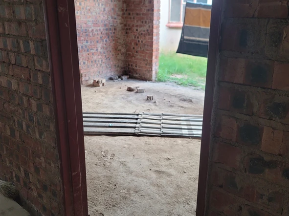 6 Bedroom House