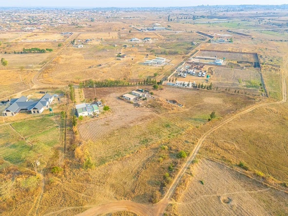Farm & Agricultural Land