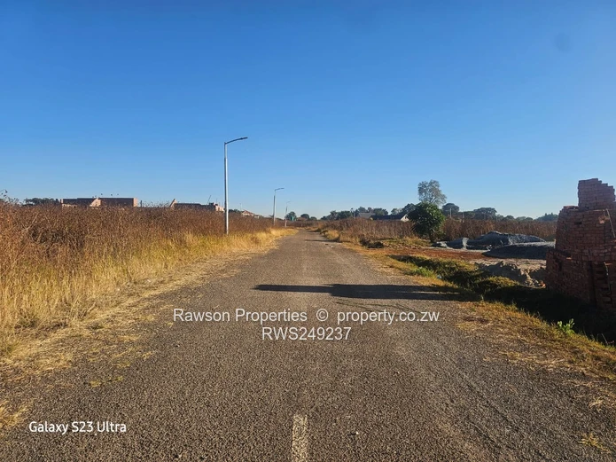 Mount Pleasant Manzil Stand - On Harare Drive