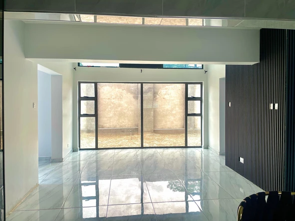 3 Bedroom Garden Flat