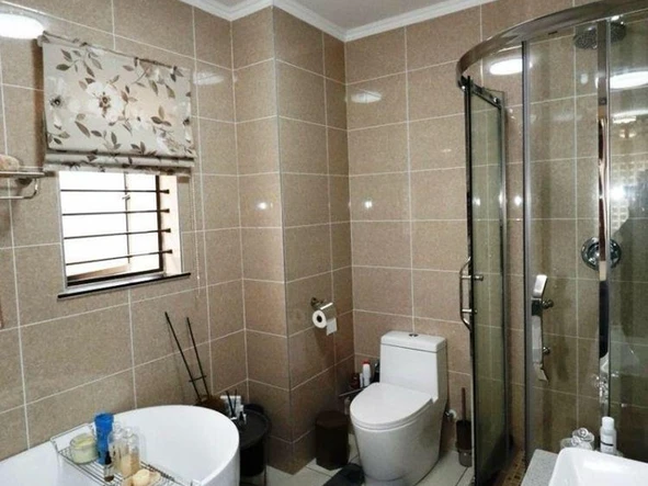 3 Bedroom Garden Flat
