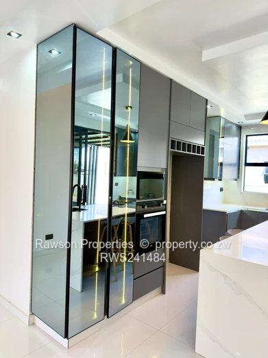 Luxury meets self sufficient!!