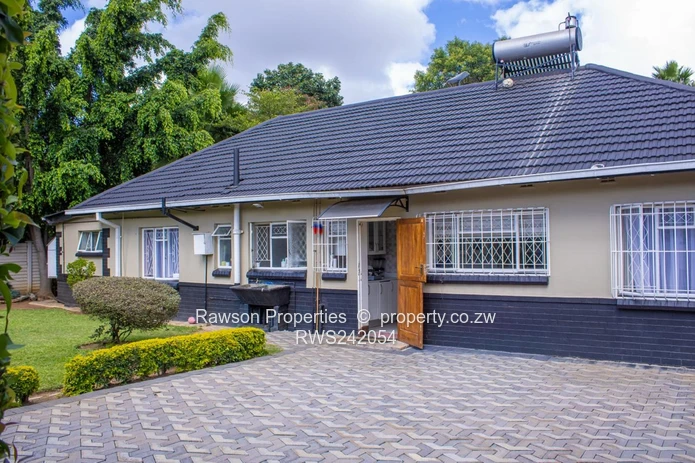 Reduced to go | Lavish home