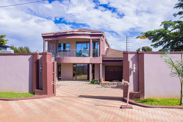 Luxury living in Gletwin!