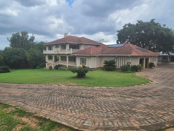 5 Bedroom House