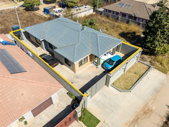 5 Bedroom House