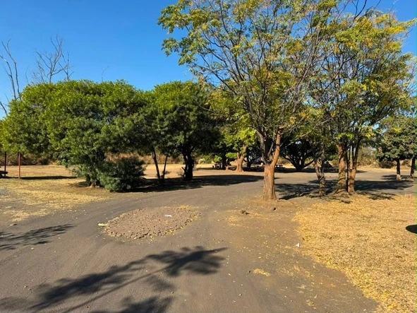 Commercial & Industrial Land