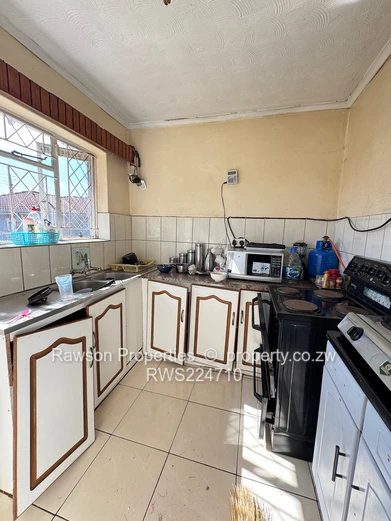 Bluffhill 2 houses on the same yard for sale (Sole Mandate)