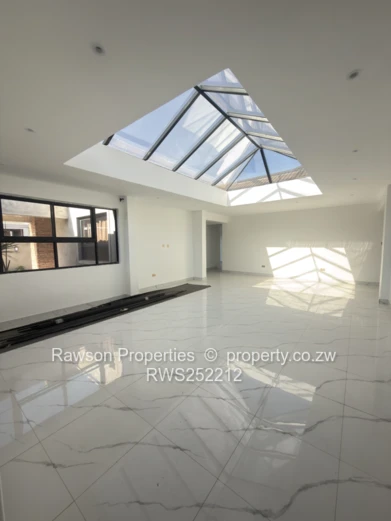 Mount pleasant heights newly built house for sale (Sole Mandate)