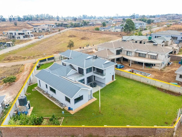6 Bedroom House