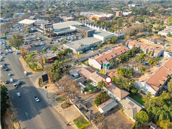 3 Bedroom Flat & Apartment