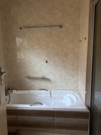 Kutandara Estate Family Home For sale (Sole Mandate)