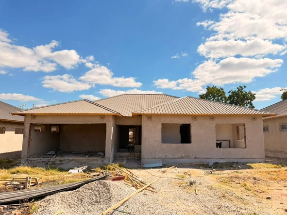 4 Bedroom Garden Flat