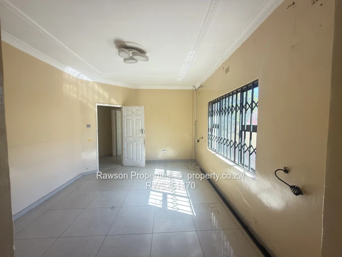 Kutandara Estate Family Home For sale (Sole Mandate)