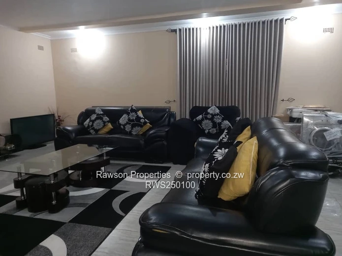 Gletwin House For Sale