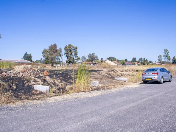 Prospect Ready to Build Vacant Stand 