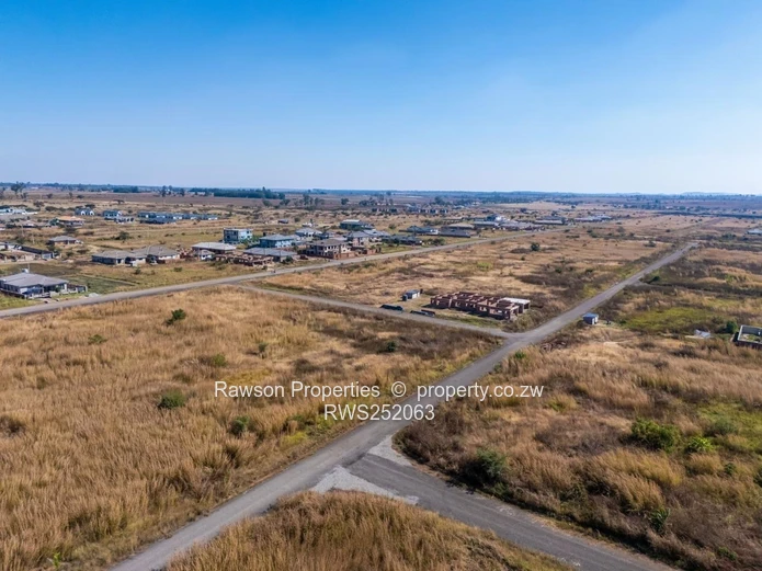 Shine Plus Park (Haydon) Gated Community Stands For Sale