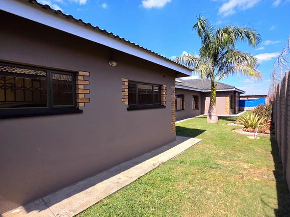4 Bedroom House