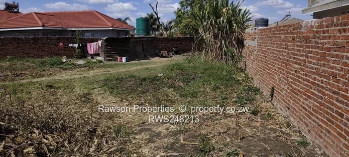 Tynwald west near Madokero stand for sale