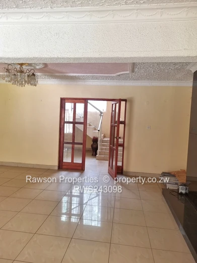 Glen Lorne Renovator's Delight