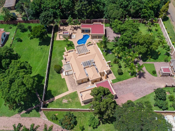 3 Unit Townhouse Complex