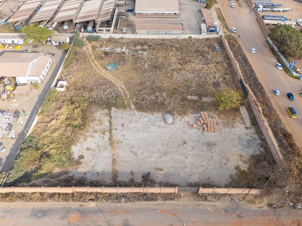 Commercial & Industrial Land