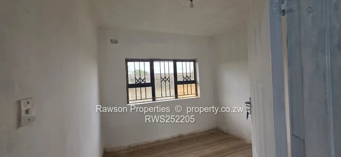 Superb opportunity in Sandton Park  (Sole Mandate)