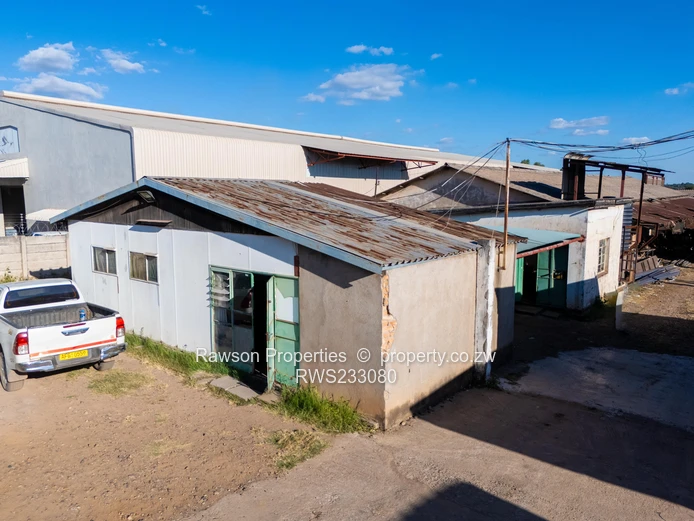 Commercial Space with Unlimited Possibilities!