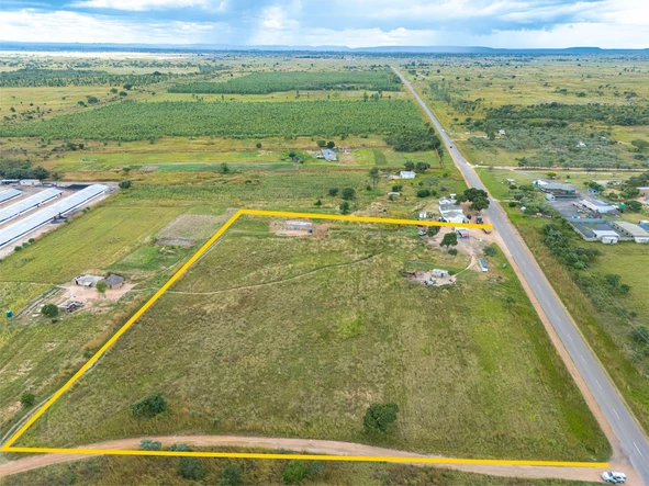 Commercial & Industrial Land