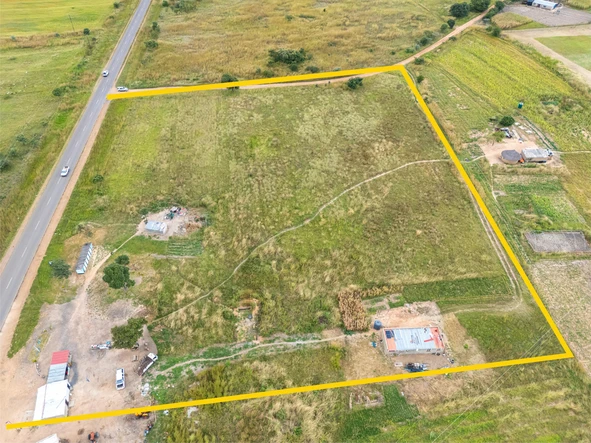 Commercial & Industrial Land