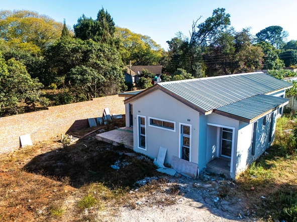 Commercial & Industrial Land