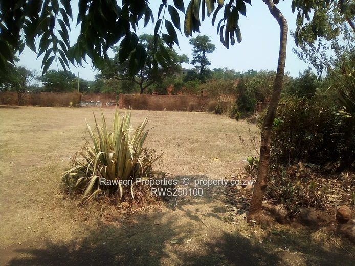 Gletwin House For Sale