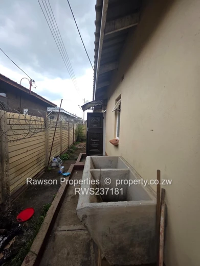 Fidelity Southview very solid 4 beds neat as a pin! (Sole Mandate)