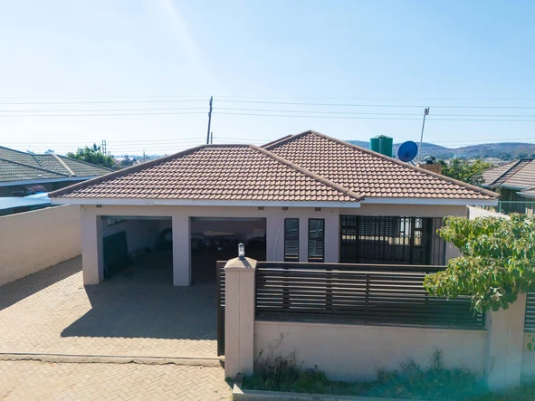 4 Bedroom House