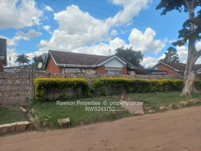 St Martins House For Sale (Sole Mandate)