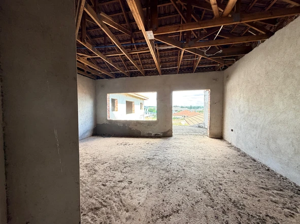 8 Bedroom House