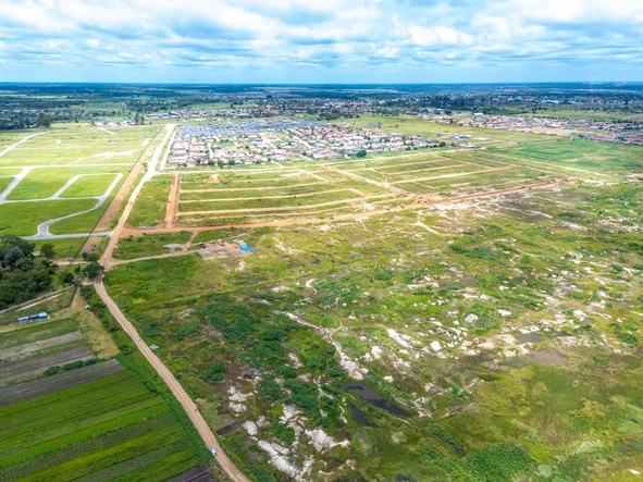 Commercial & Industrial Land