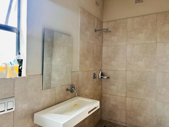 3 Bedroom Garden Flat