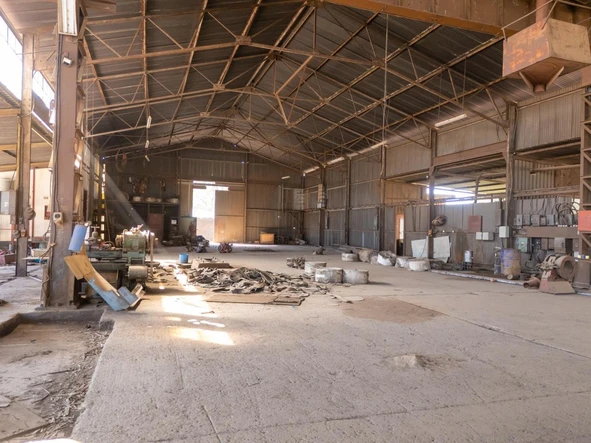 Warehouse & Factory