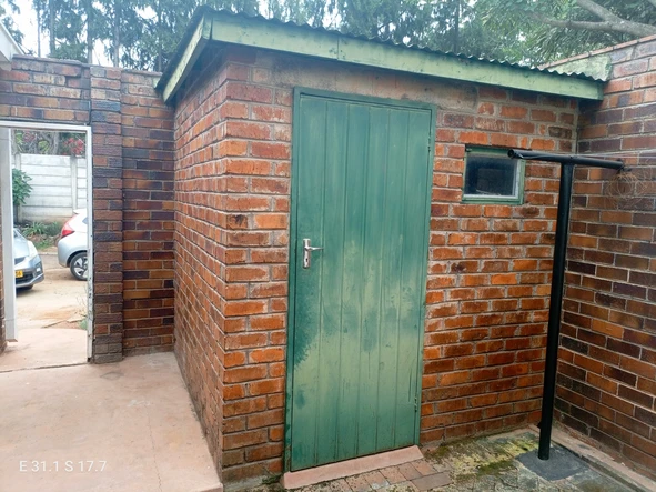 3 Bedroom Garden Flat