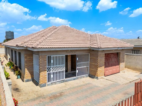 4 Bedroom House