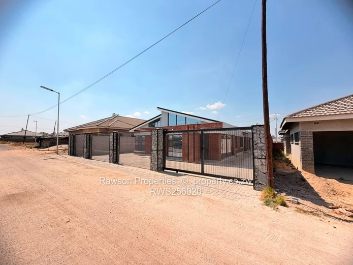 Mabvazuva Neat 4 Bedroom House For Sale
