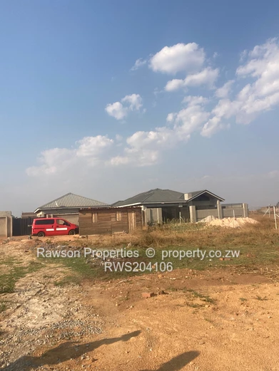 Stand For Sale in Zimre Park