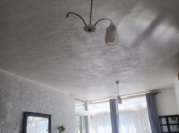 2 Bedroom Flat & Apartment