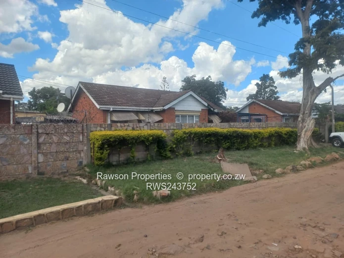 St Martins House For Sale (Sole Mandate)